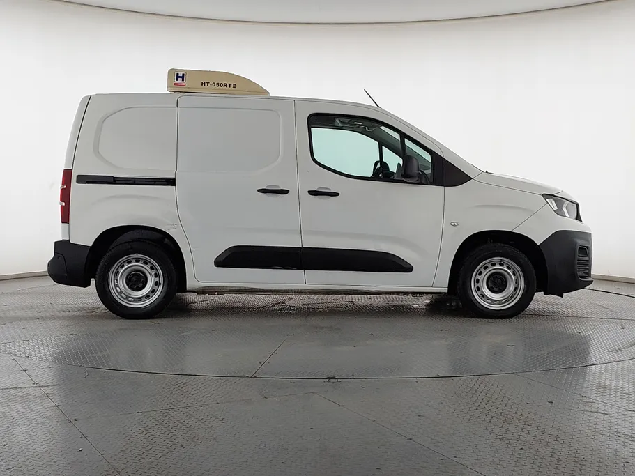 بيجو بارتنر Short van 2023 