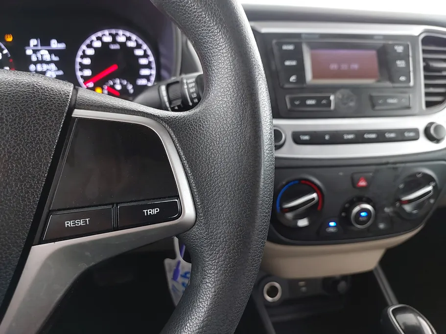 2023 Hyundai Accent Smart 