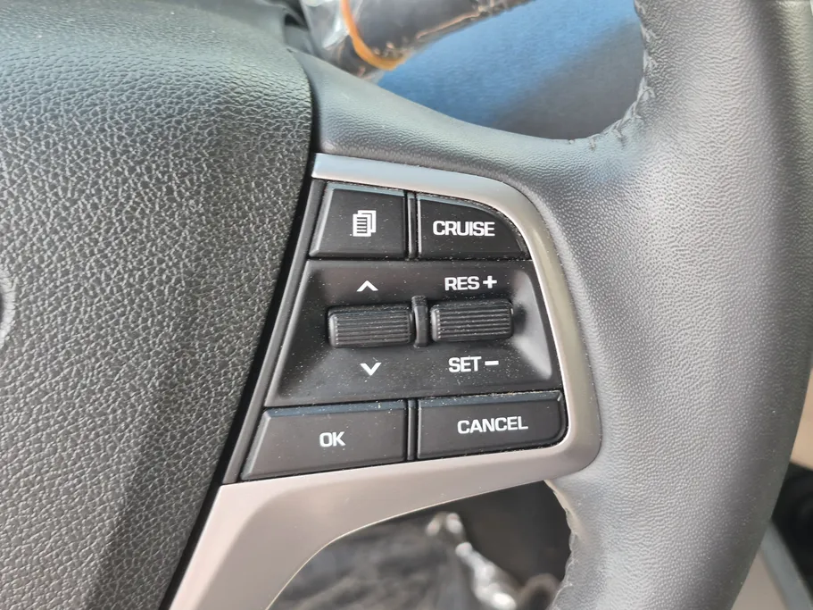 2022 Hyundai Accent Mid 