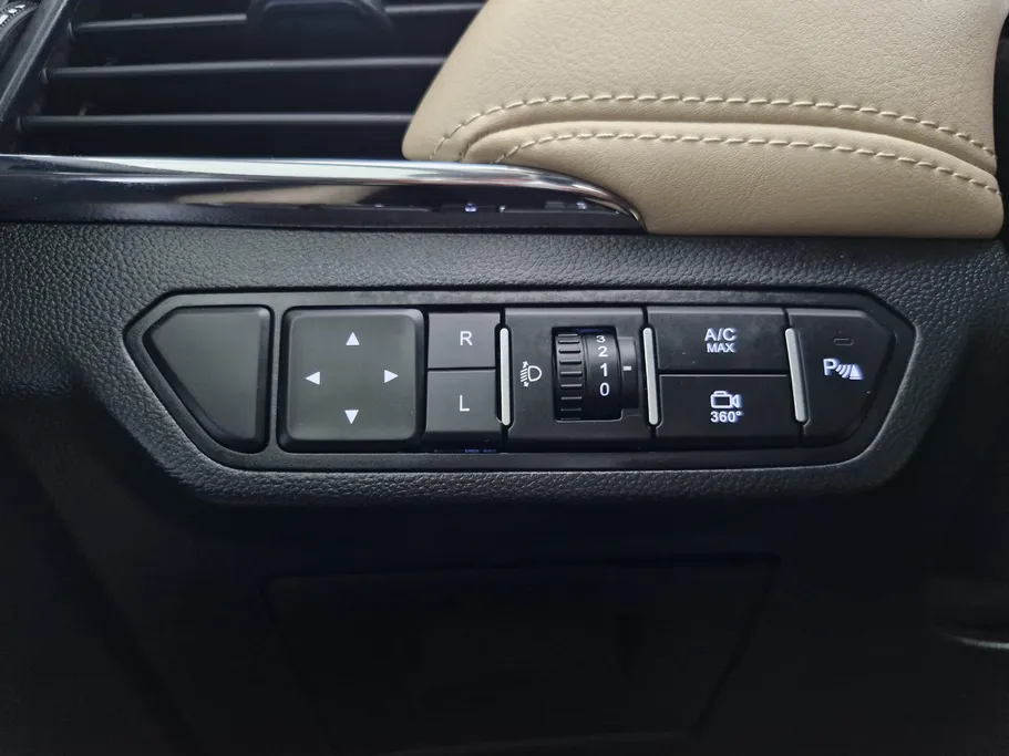 شفروليه كابتيفا Premier 2025 