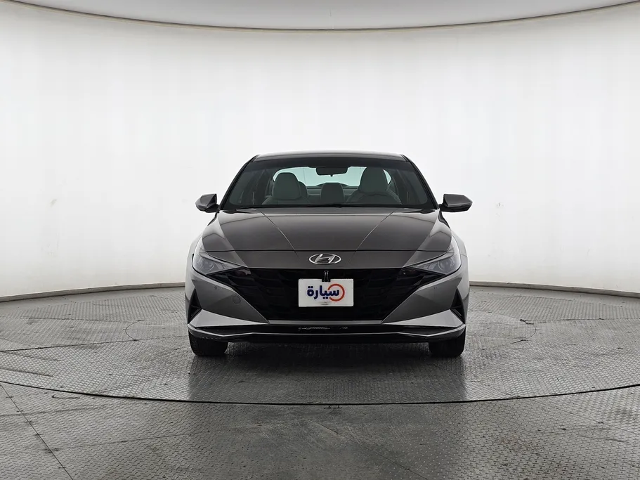 2023 Hyundai Elantra Smart 