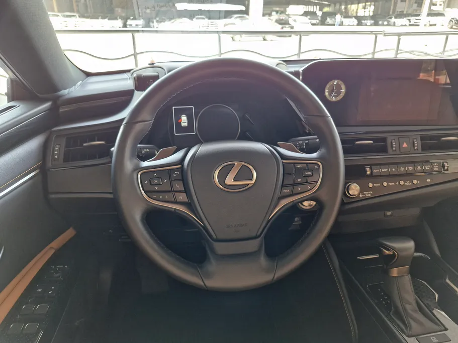 لكزس ES 250 AA Elegant 2025 
