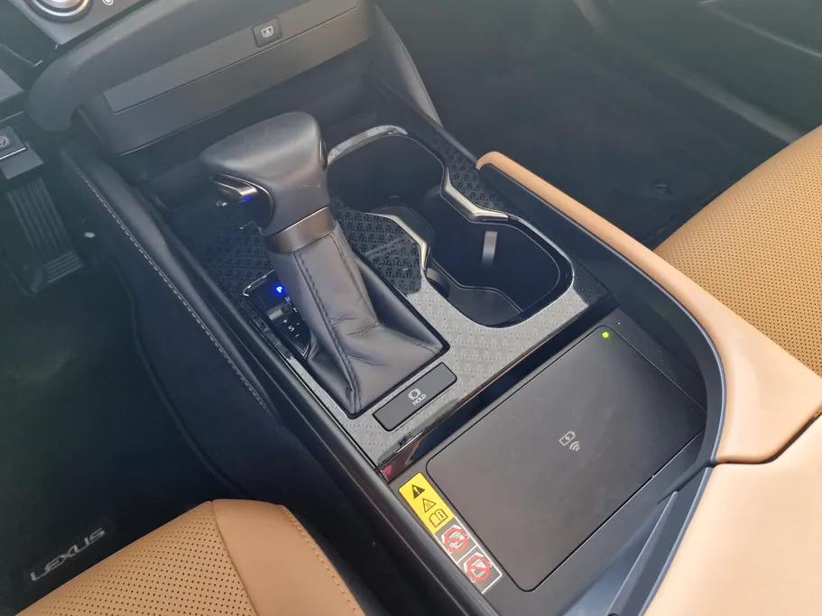 لكزس ES 250 AA Elegant 2025 