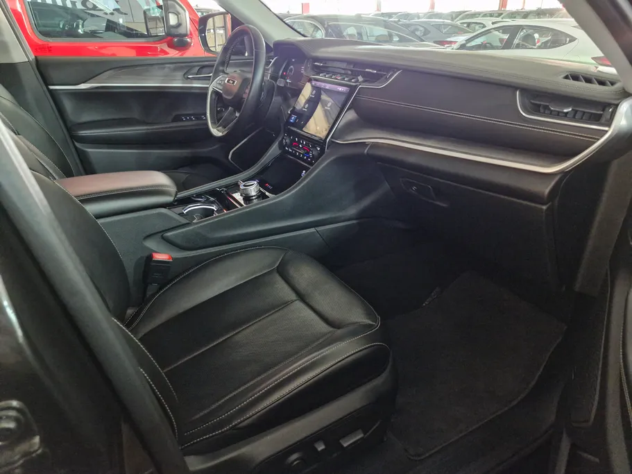 جيب جراند شيروكي ليمتد 2022 