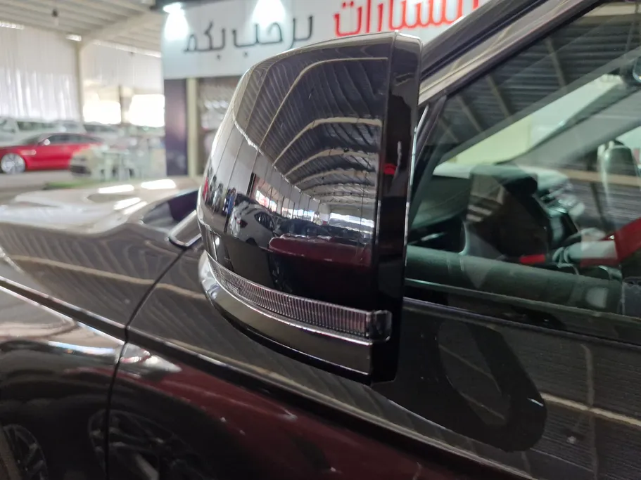 جيب جراند شيروكي ليمتد 2022 