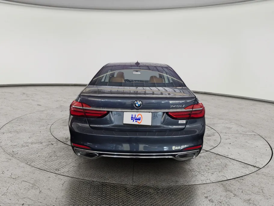 2018 BMW 7 Series 740Li 