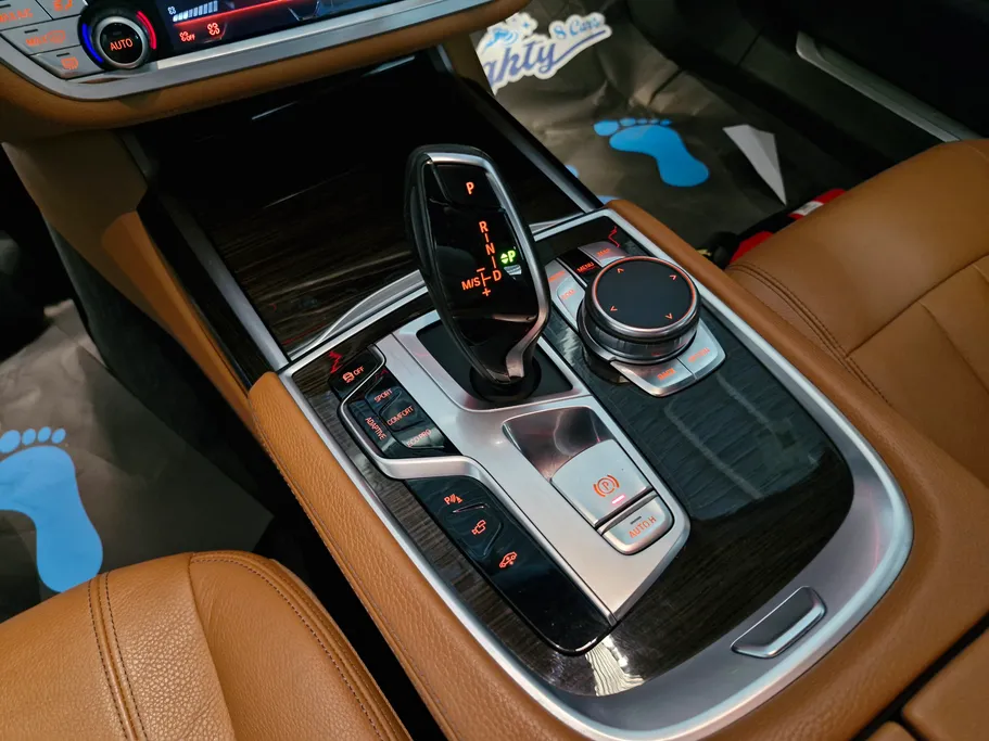 2018 BMW 7 Series 740Li 