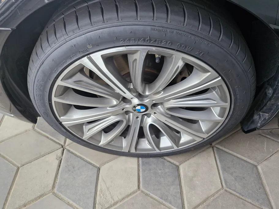 بي ام دبليو الفئة السابعة 740Li 2019 