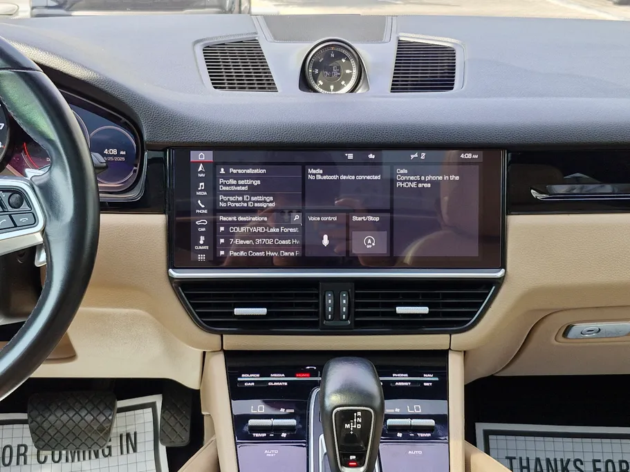 2020 Porsche Cayenne Basic 