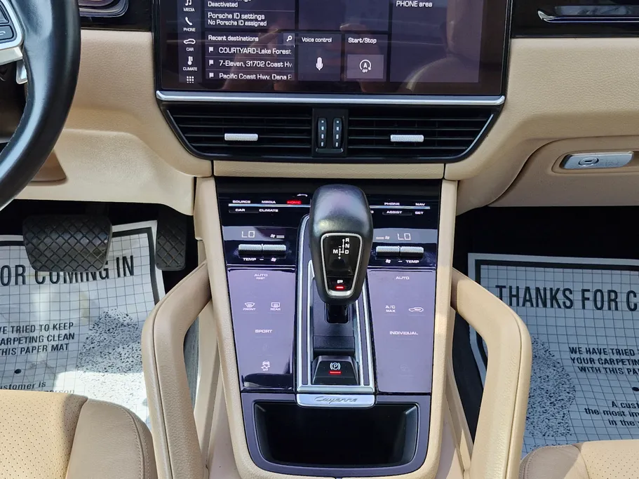 2020 Porsche Cayenne Basic 