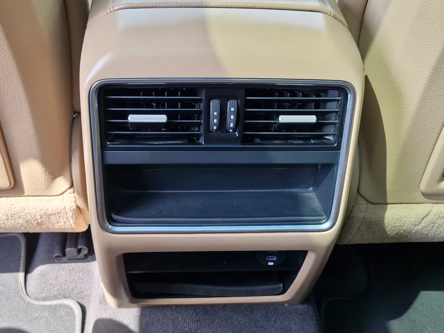 2020 Porsche Cayenne Basic 