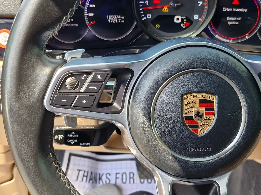 2020 Porsche Cayenne Basic 