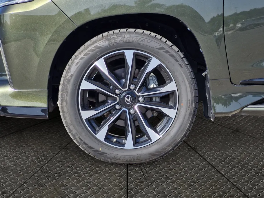 لكزس LX 570 Black Ed. 2021 