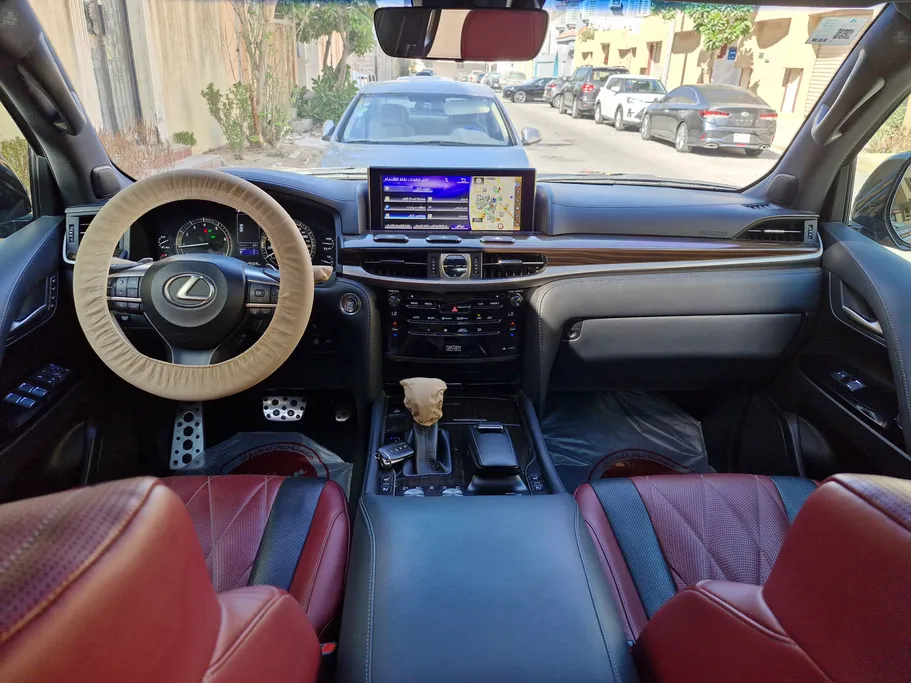 لكزس LX 570 Black Ed. 2021 