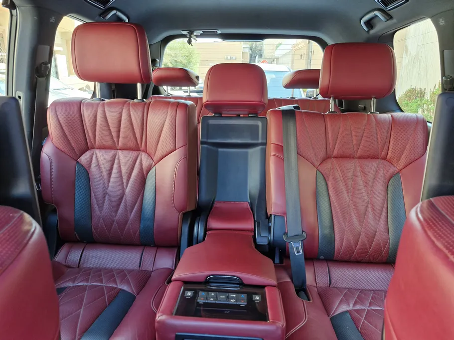 لكزس LX 570 Black Ed. 2021 
