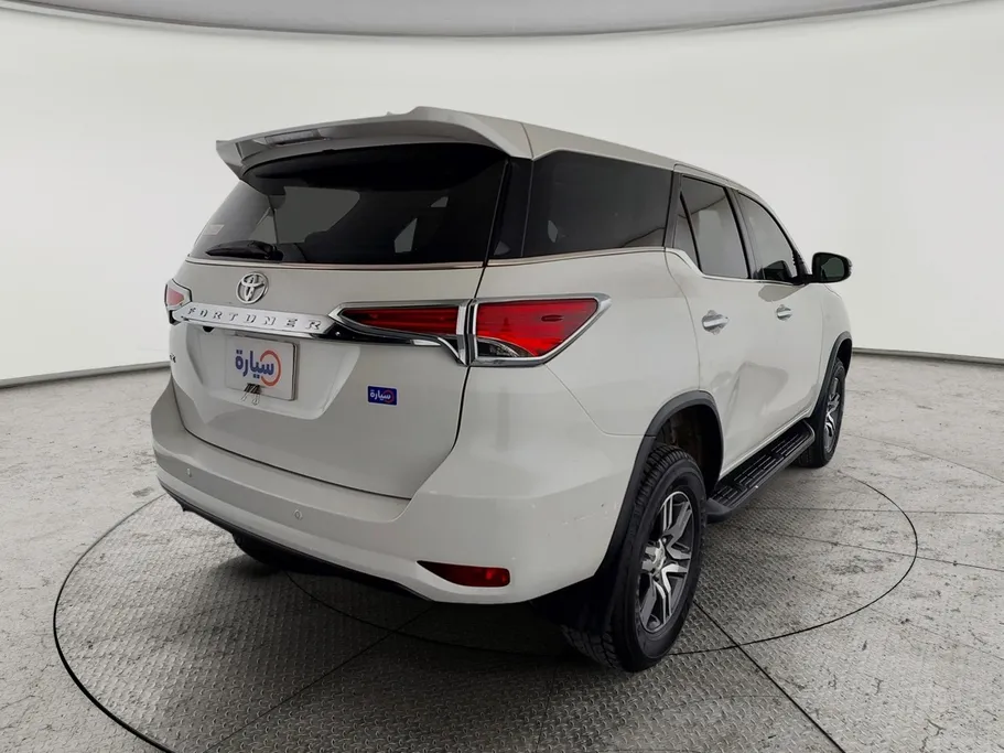 2020 Toyota Fortuner GX 