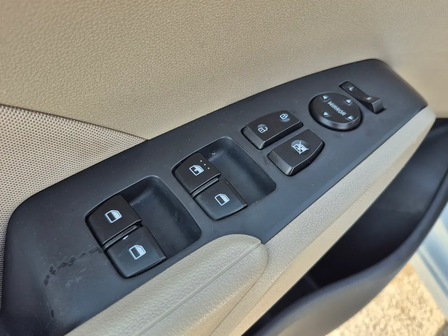 2023 Hyundai Accent Smart 