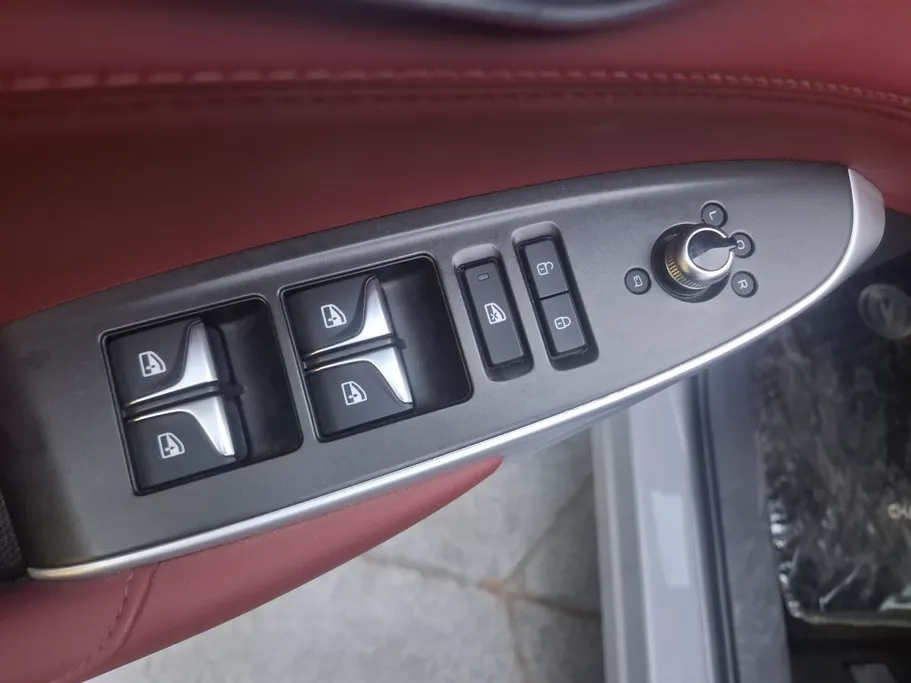شانجان CS75 Plus Limited 2023 