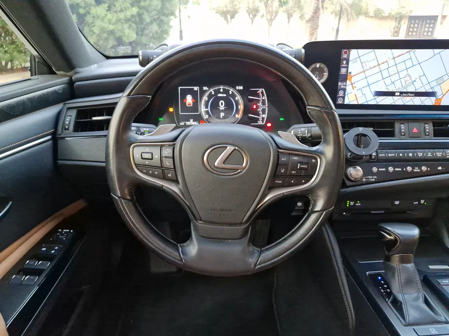 لكزس ES 250 BD Excellence Plus 2022 