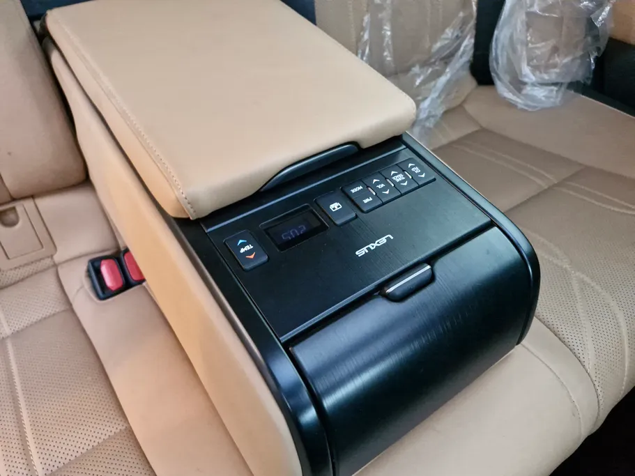 لكزس ES 250 BD Excellence Plus 2022 