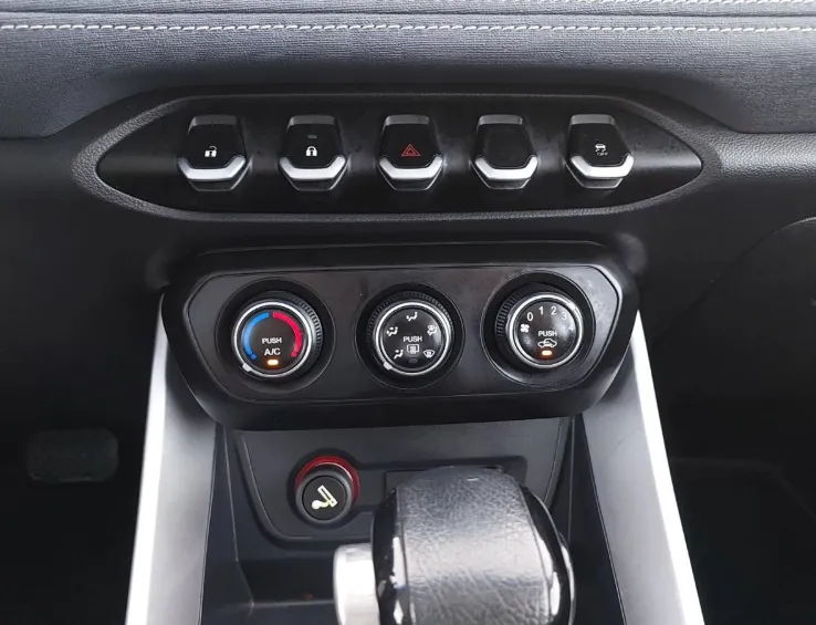 2023 Chevrolet Captiva LS 