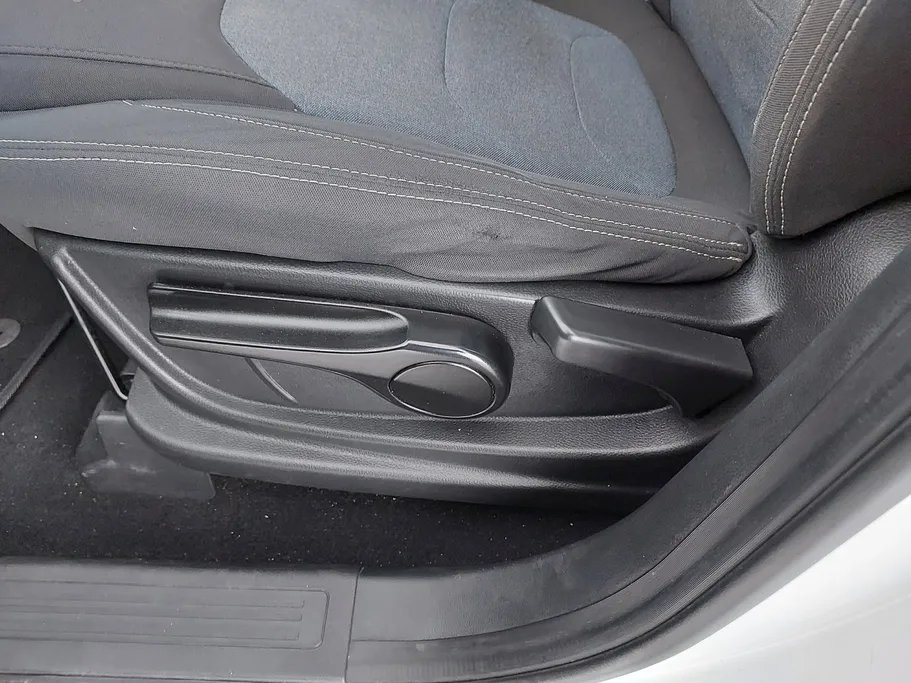 2023 Chevrolet Captiva LS 