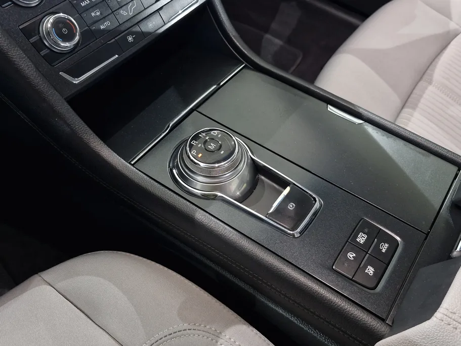 2021 Ford Taurus Ambiente 