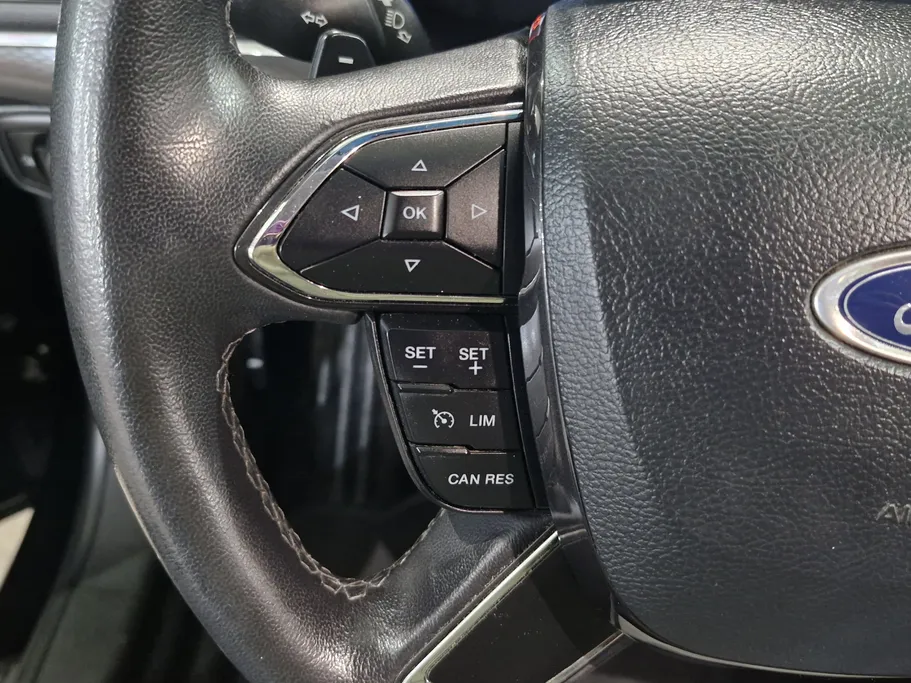 2021 Ford Taurus Ambiente 
