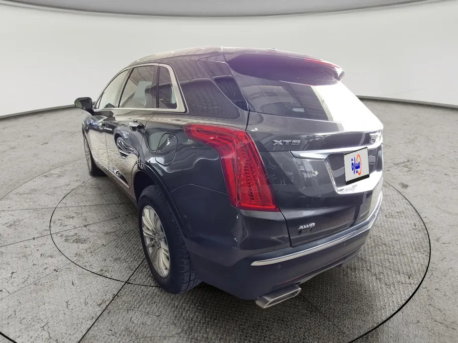 2019 Cadillac XT5 Platinum 
