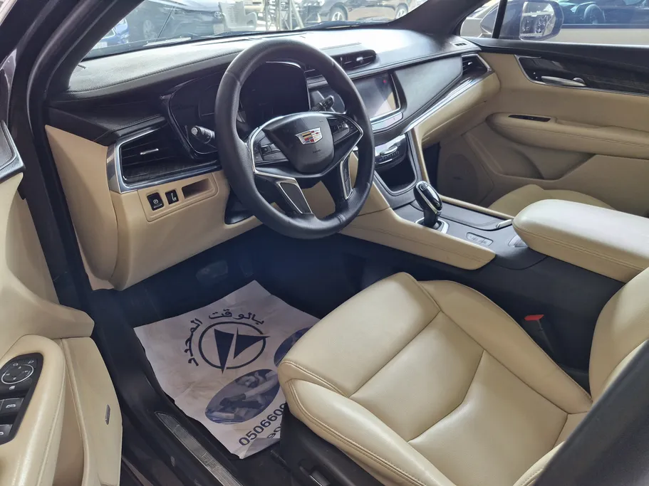 كاديلاك اكس تي 5 Platinum 2019 