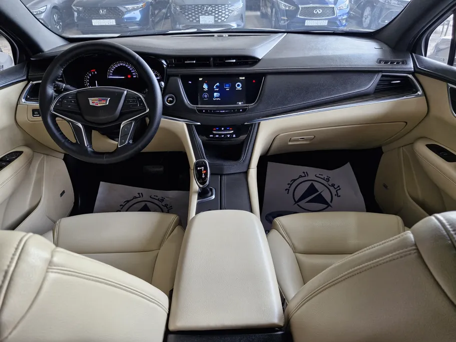 كاديلاك اكس تي 5 Platinum 2019 