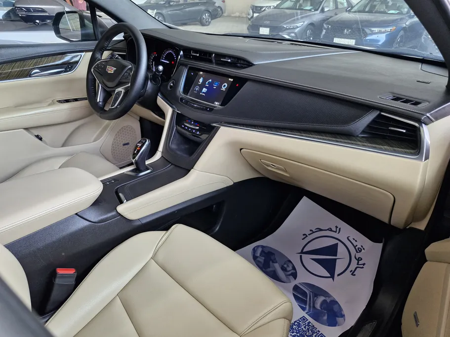 كاديلاك اكس تي 5 Platinum 2019 