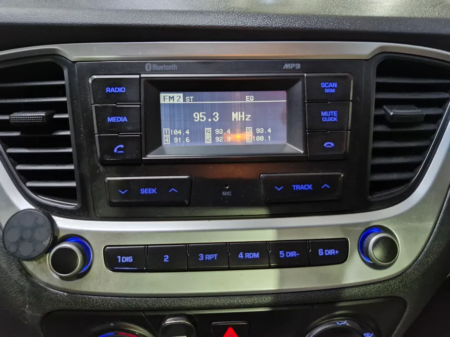 هيونداي اكسنت سمارت 2023 