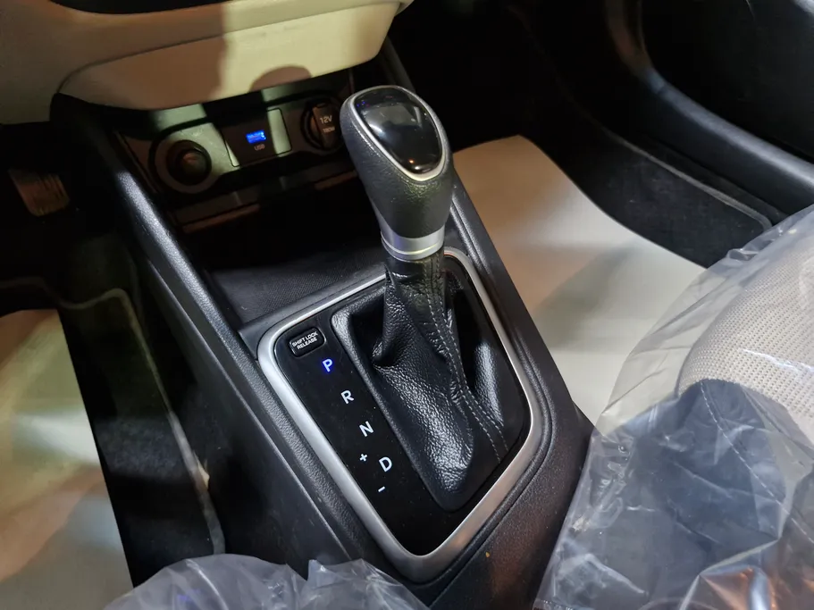 هيونداي اكسنت سمارت 2023 