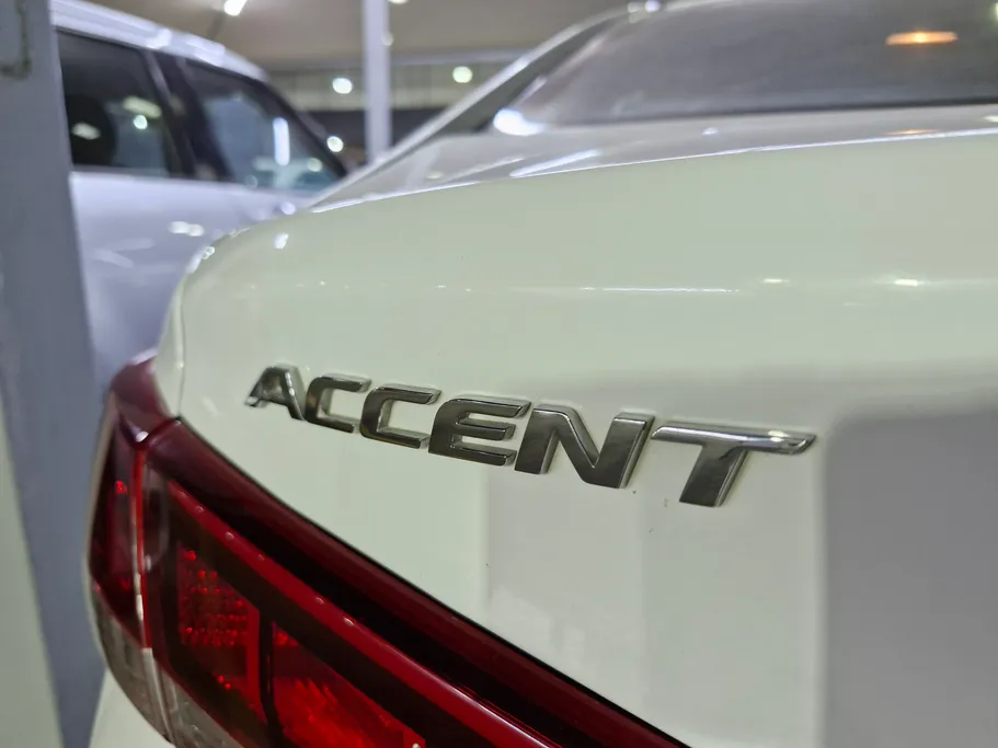 هيونداي اكسنت سمارت 2023 