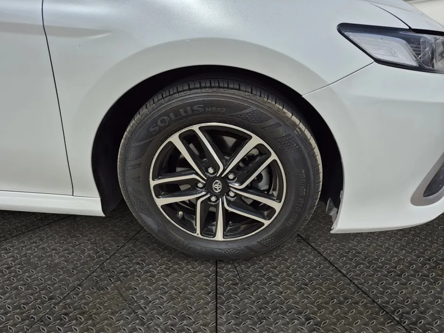 2023 Toyota Camry  LE 