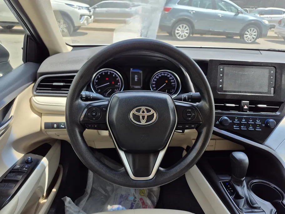2023 Toyota Camry  LE 