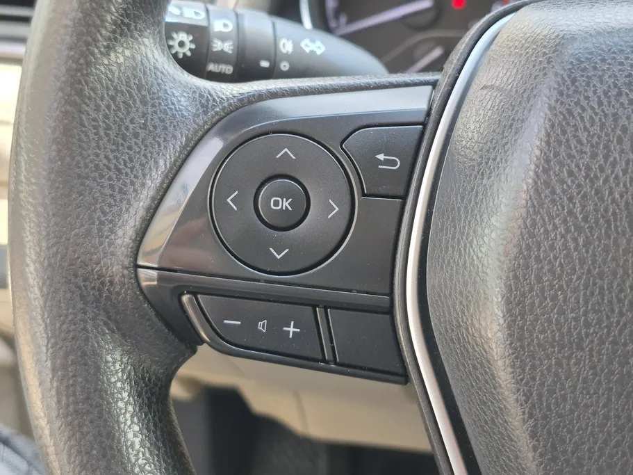 2023 Toyota Camry  LE 