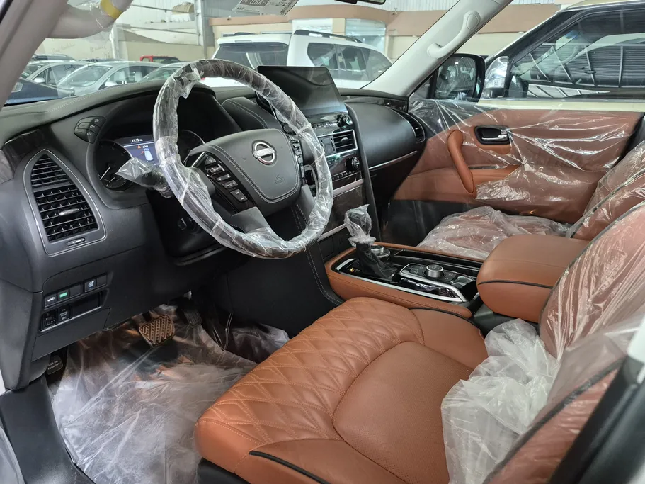 2023 Nissan Patrol LE Platinum 