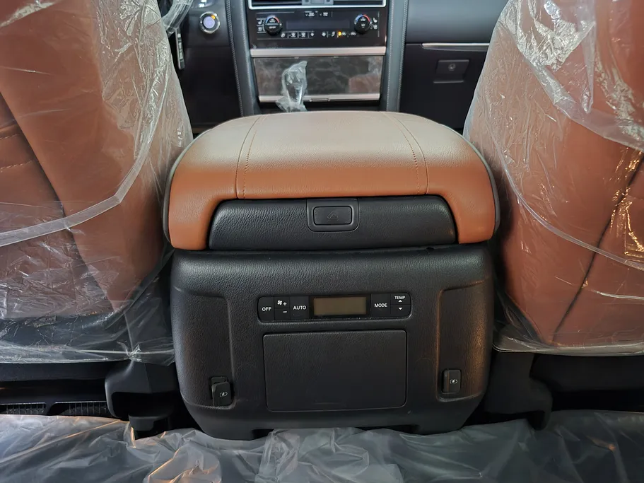 2023 Nissan Patrol LE Platinum 