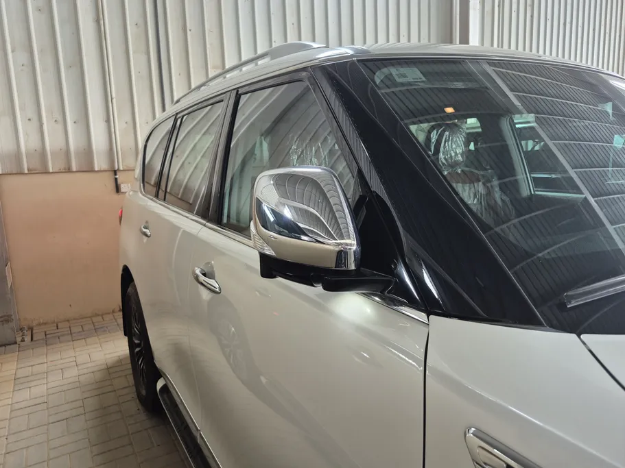 2023 Nissan Patrol LE Platinum 