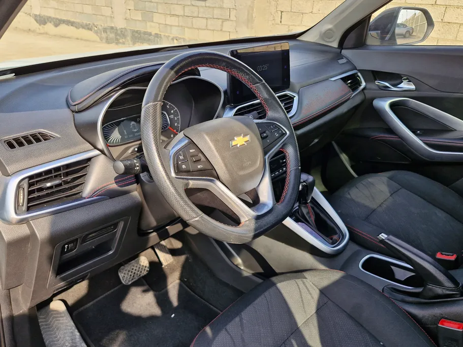 2023 Chevrolet Groove Premier 