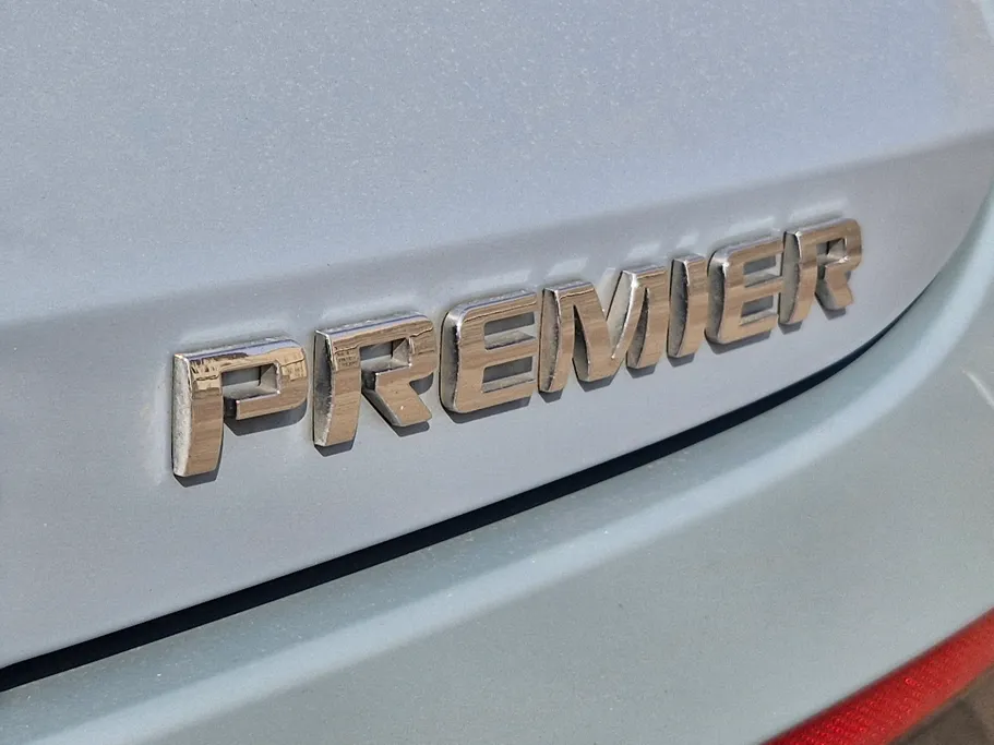 2023 Chevrolet Groove Premier 