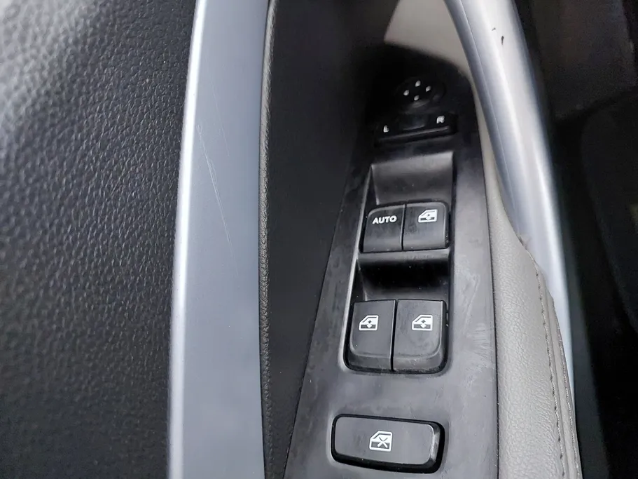 2023 Chevrolet Groove LT 