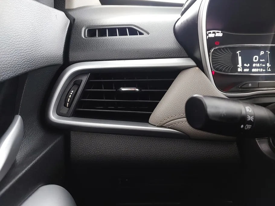 2023 Chevrolet Groove LT 