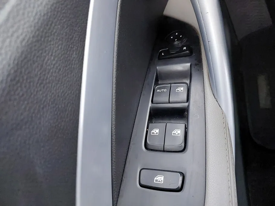 2023 Chevrolet Groove LT 