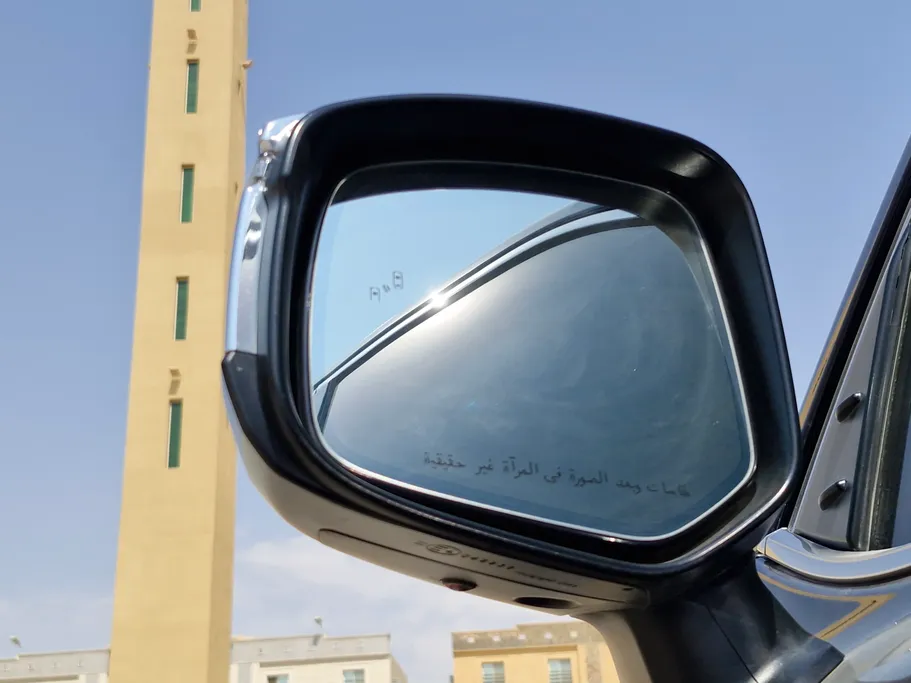 تويوتا لاندكروزر VXR 2022 