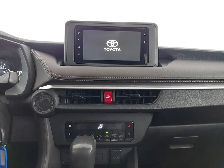 2023 Toyota Yaris  Y 