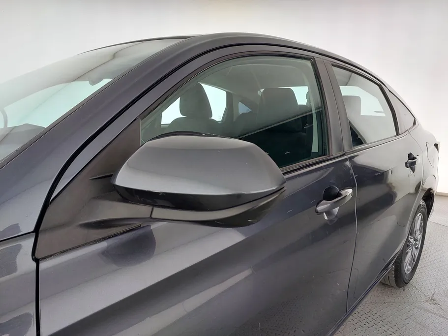 2023 Toyota Yaris  Y 