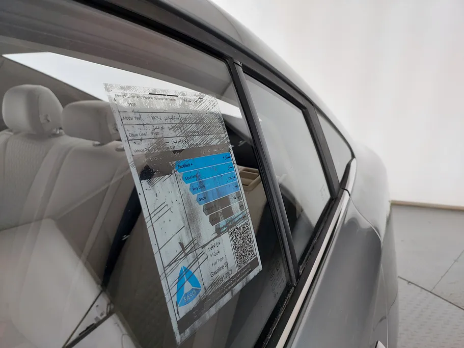 2023 MG 5 COM 
